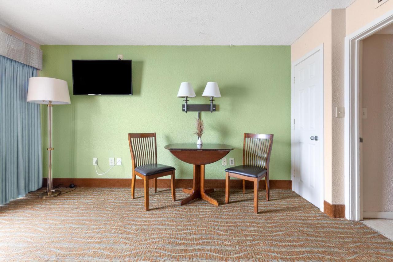 Sandcastle Oceanfront Resort At The Pavilion Myrtle Beach Exterior foto